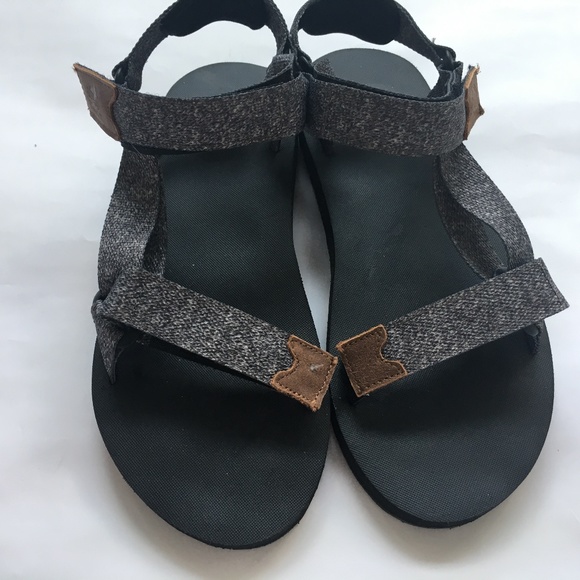 Roots Sandals 2 Strap Fabric & Leather Size 10 Grey Hook & Loop non Slip Sole - Picture 7 of 12
